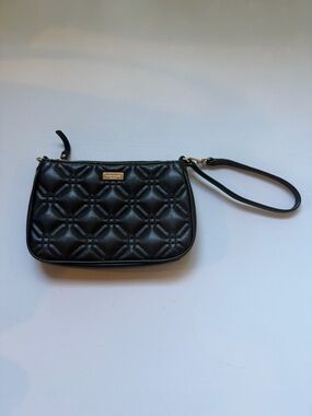 Kate Spade ♠️ Quilted Wristlet